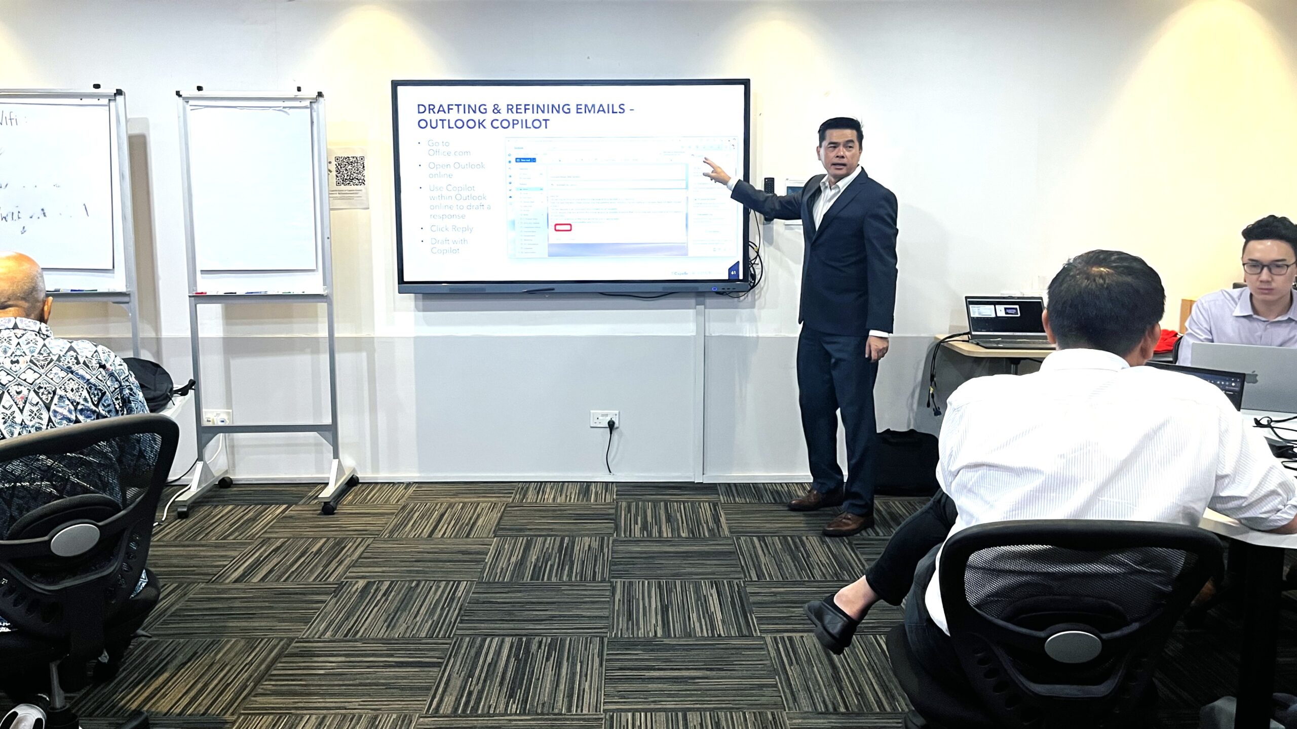 Capelle Consulting's speaker addressing the crowd.